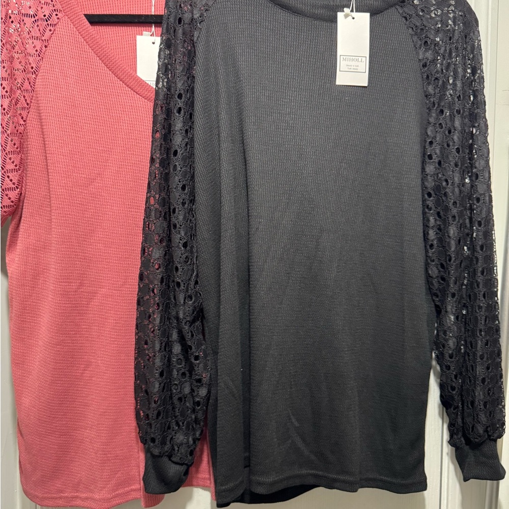 Universal Thread Gray and Pink Lace Sleeve Sweatshirts